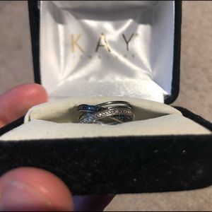 Black and White Diamond(1/6 ct) Ring